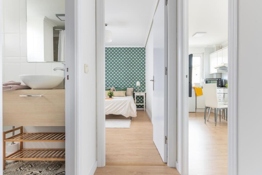 Centrico Y Comodo Apartamento Con Parking Privado Santander Bagian luar foto